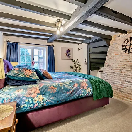 3 Bed In 93951 Copmanthorpe